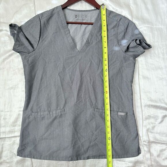 FIGS Womens Gray V-Neck Scrub Top M Short Sleeve Workwear - Picture 8 of 11